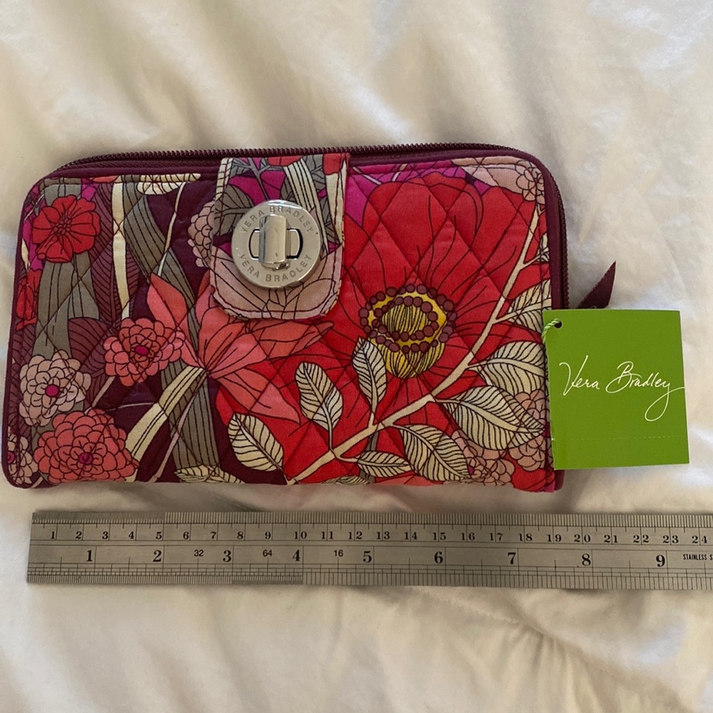 Vera Bradley Turnlock Wallet NWT